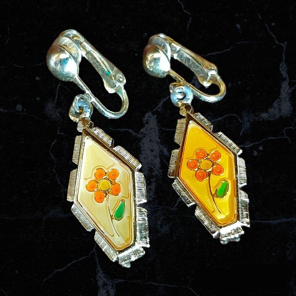 Vintage Celebrity Signed Gold Tone Clip Earrings Enamel Flowers Pendants
